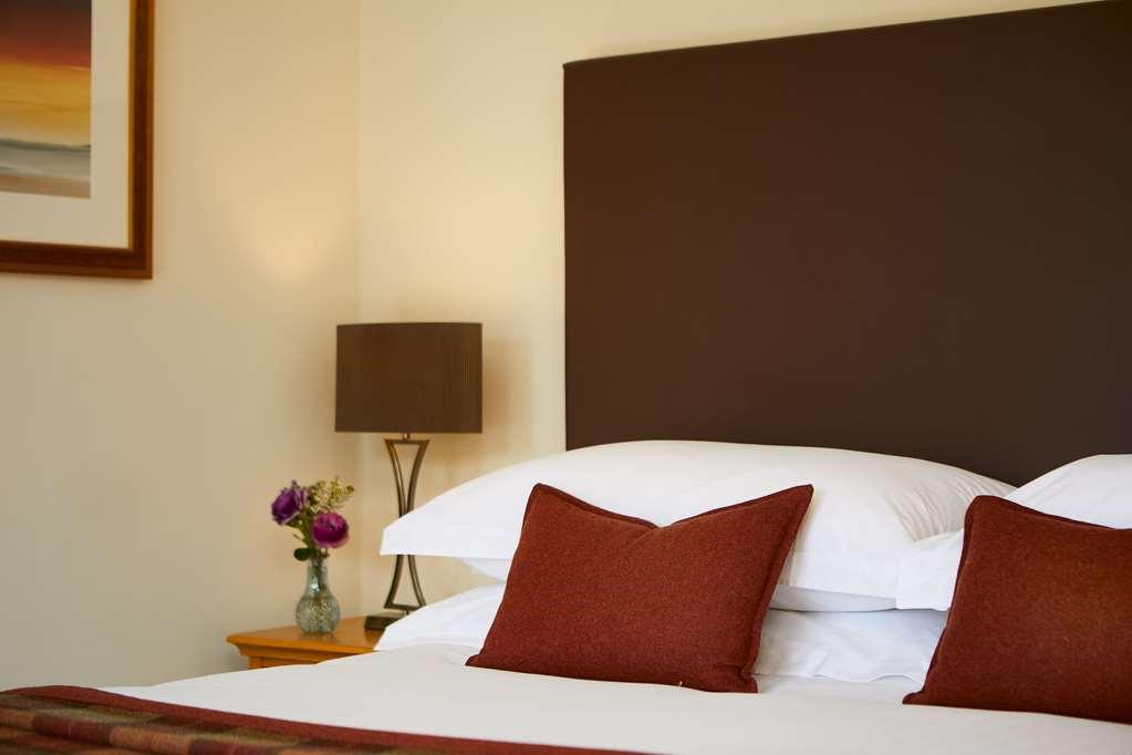 Macdonald Elmers Court Hotel Лімінгтон Номер фото