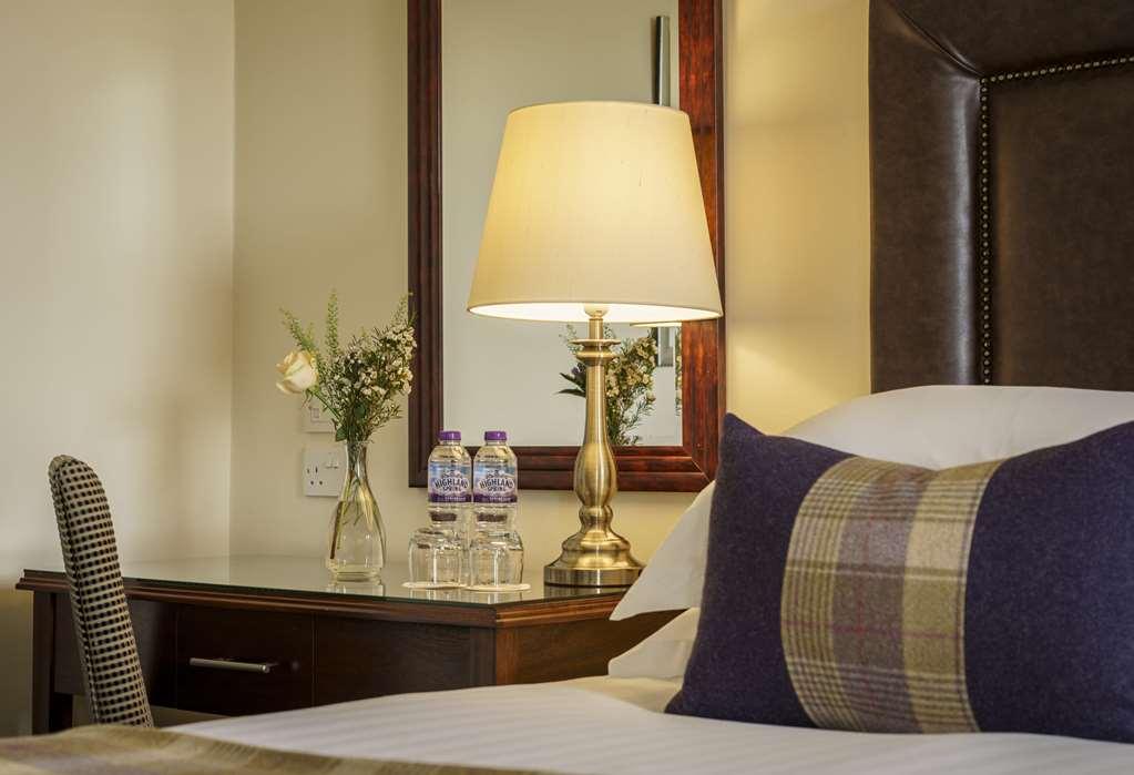 Macdonald Elmers Court Hotel Лімінгтон Номер фото